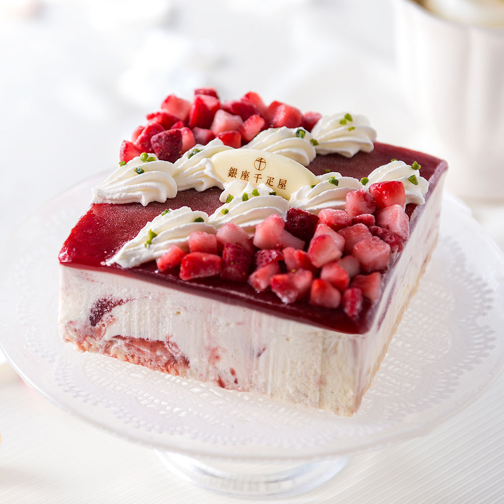 銀座千疋屋 ストロベリーアイスケーキ いちご アイスケーキ ギフト - 画像 (4)