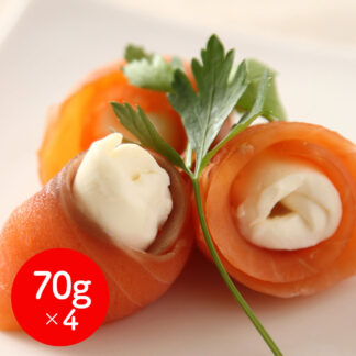 北海道日高沖 桜鱒スモークサーモン 70g×4個 冷凍