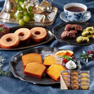 横浜の風 プレミアム焼菓子ギフト バウムクーヘン カットケーキ 詰め合わせ