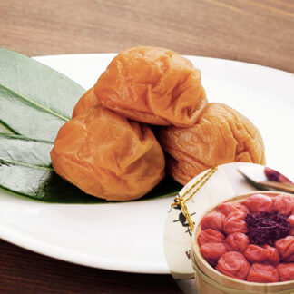 紀州南高梅 はちみつ梅干し 600g 高級木樽入り 贈答用